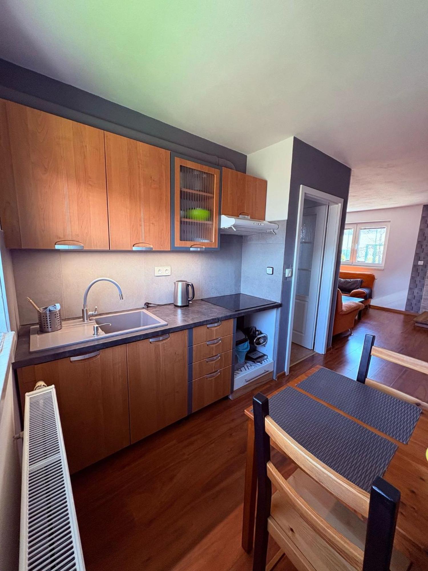 Apartmany U Tenisoveho Kurtu Mosty koło Jabłonkowa Zewnętrze zdjęcie