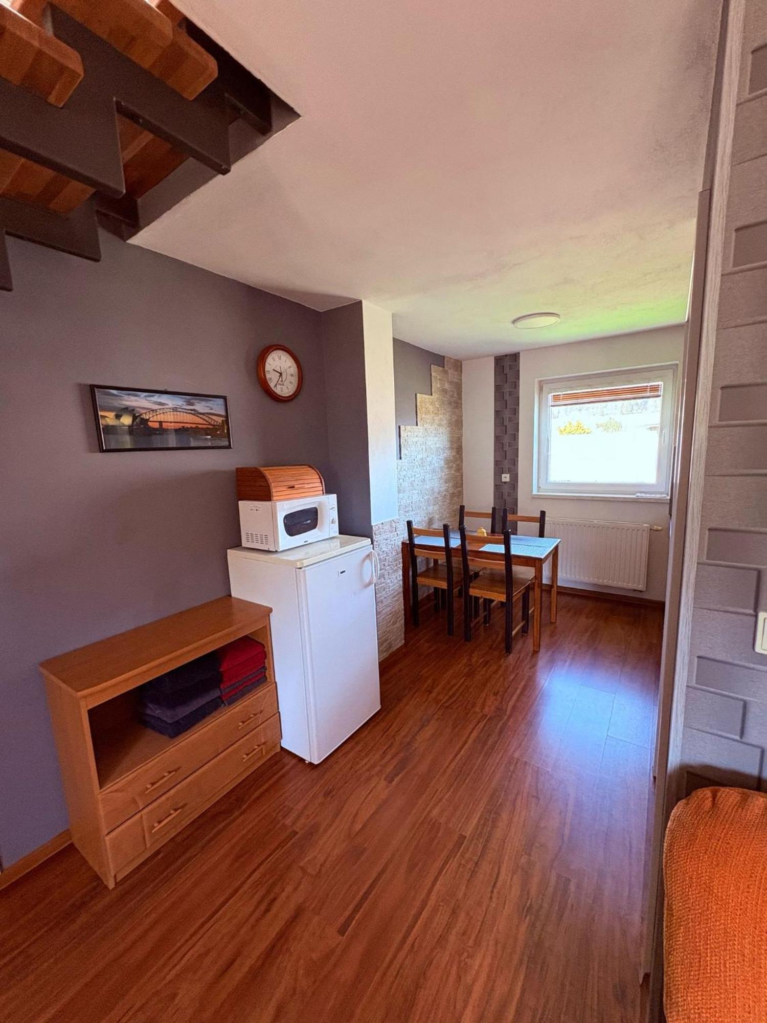 Apartmany U Tenisoveho Kurtu Mosty koło Jabłonkowa Zewnętrze zdjęcie